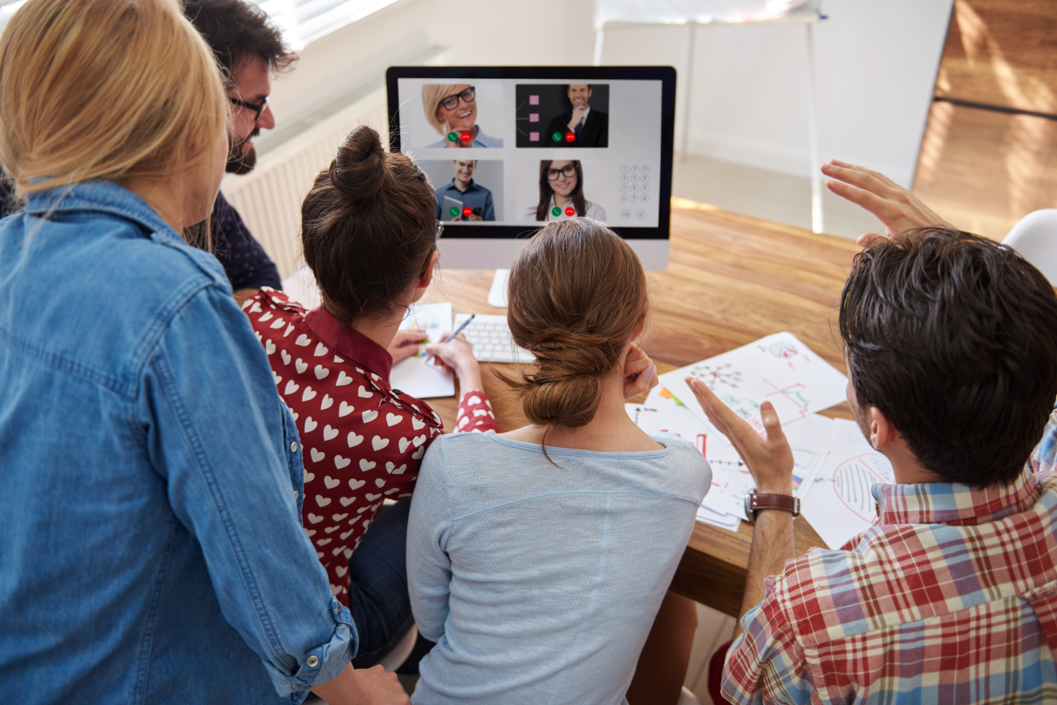 Remote Collaboration: 10 Ways to Improve Teamwork